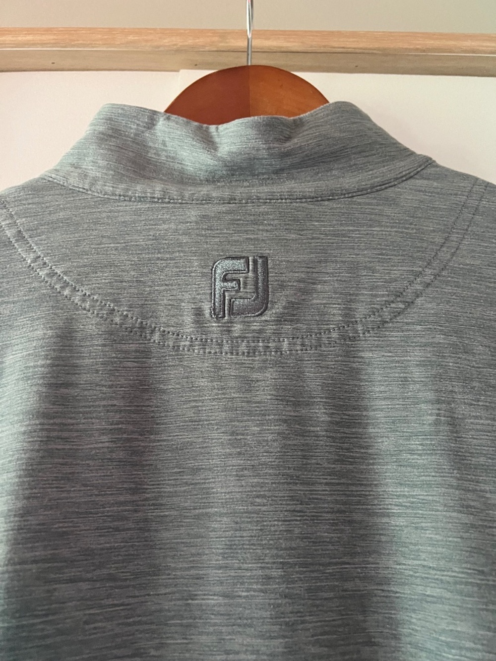 FootJoy Gray Half Zip Pullover Men’s size XL